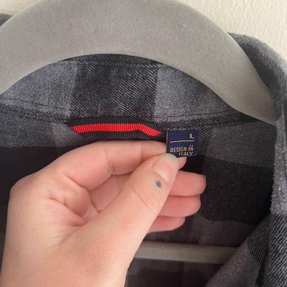 Design in Italy Flannel Button Down Black Grey Checkered Size Large - Picture 3 of 7